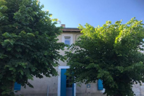 MAISON RESTAUREE 6 PERSONNES AU COEUR DU PERIGORD